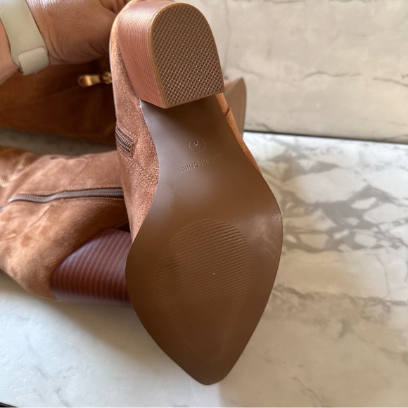 Women's Faux Suede Embroidered Knee High Cowboy Boots Size 8 Light Brown - NWOT - Picture 6 of 13